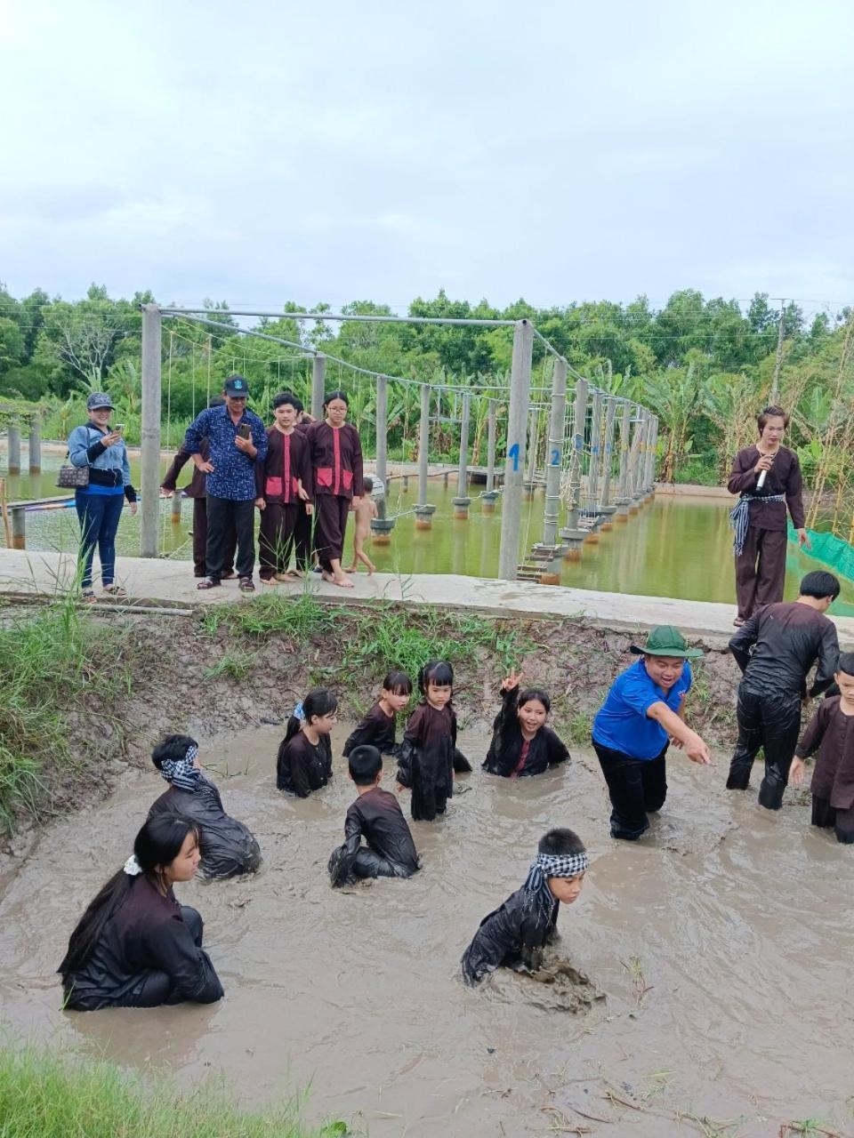 Bungalow - Farmstay Hoa Rung U Minh Cà Mau Buitenkant foto
