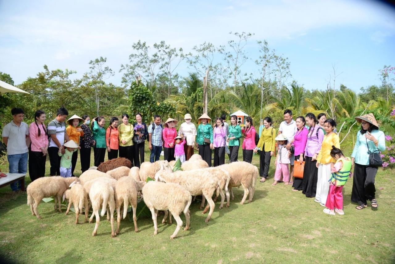 Bungalow - Farmstay Hoa Rung U Minh Cà Mau Buitenkant foto